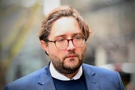 Big Money US Big Law Firms Put The Heat On The Magic Circle Rivals Big  Money US Big Law Firms Put The Heat On The Magic Circle Rivals -