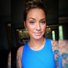 Just in! We have a great selection of flowers and plants at bargain prices.  These typically go fast, so hurry in! 🌸🌷🌼