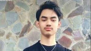 Jun 29, 2021 · streaming dan unduh atau download lagu st12 berjudul cinta tak harus memiliki mp3 bisa melalui youtube music. Biodata Ade Ilham Lengkap Umur Dan Agama Tiktoker Ganteng Yang Viral Kena Skandal Foto Adegan Dewasa Bareng Pacar