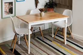 For example, for fast food and standard cafe dining, an average table dimension might be 30 x 42, or 1260 square inches. Best Dining And Kitchen Tables Under 1 000 Reviews By Wirecutter