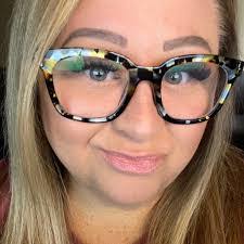 Calvin Macklin's Instagram, Twitter & Facebook