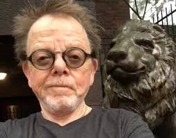 Get inspired by Paul Williams singing Rainbow Connection at The O Museum in  the Mansion! Enjoy the whole song he wrote and now sings. There is a  wonderful surprise at the end. Pure Magic! Paul ...