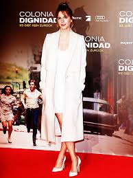 Check spelling or type a new query. So Geht Der Emma Watson Style Stylight