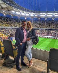 Sică dumitrescu, unul dintre fii fostului mare internațional, ilie, a fost acuzat la sfărșitul lunii februarie pentru trafic de droguri. Exclusiv RÄƒu Cu RÄƒu Dar Mai RÄƒu FÄƒrÄƒ RÄƒu ImpÄƒcarea Anului In Showbiz A Avut Loc