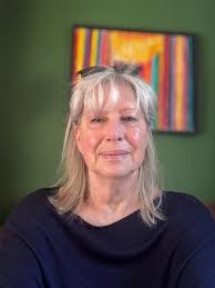 Happy Tuesday, have an awesome day and keep smiling 👍🇿🇦😊.