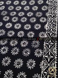 Ilmu pengetahuan 1 mewarnai batik hitam putih. Jual Batik Monokrom Motif Bunga Matahari Hitam Putih Thebatik Co Id