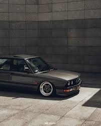 Body styles include coupes, sedans, suvs, and convertibles. Bmw E28 Karas On Behance