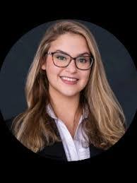 Amanda Iris's Instagram, Twitter & Facebook