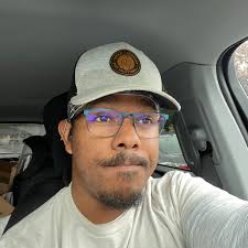 🪽👁️👄👁️🪽