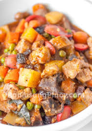 Pork Menudo With Raisins And Green Peas Recipe Menudo Recipe Pork Dishes Pork Recipes