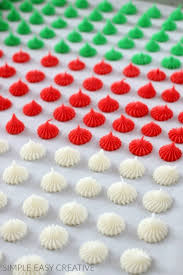 Cream Cheese Mints These Easy To Make 4 Ingredient Cream Cheese Mints Recipe Mak Easy Christmas Candy Recipes Christmas Dessert Table Cream Cheese Mints