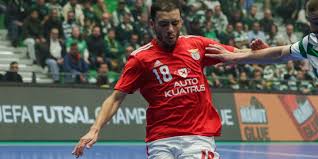 Tem 100 anos e anotou à mão todos os golos de messi. Futsal As Melhores Imagens Do Sporting Benfica Futsal Sapo Desporto