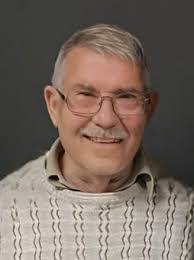 Thomas Kosta's Instagram, Twitter & Facebook