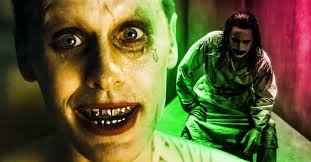 Видео desenhando o coringa (esquadrão suicida) канала jaque vital. Explicado O Novo Visual Do Coringa Da Liga Da Justica Todas As Mudancas No Esquadrao Suicida
