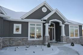 Home, 3 bedrooms 2 baths. Grey Brick Veneer Siding Novocom Top