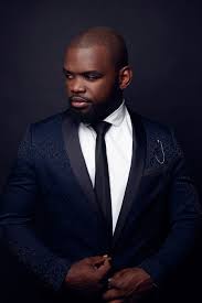 He can dance, he is a good actor, one of the best comedians in south africa, an mc, a human rights. Cyberchat With Siv Ngesi Starburst Music