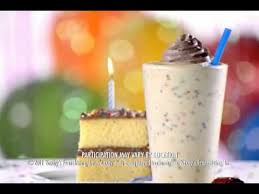 There are 860 calories in 1 serving of zaxby's birthday cake milkshake.: Cake Zaxbys Birthday Cake Milkshake