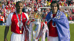 The arsenal football club is a professional football club based in islington, london, england that plays in the premier league, the top flight of english football. Iconic Moment Arsenal S Invincibles Make History