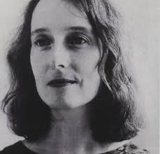 Totalism and the Exponential Structure of Lois V Vierk