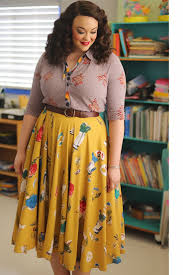 Vintage-inspired Plus Size Teacher Outfits