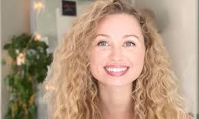 Taylor Carr's Instagram, Twitter & Facebook