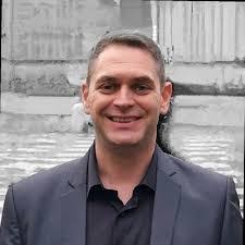 Daniel Taube's Instagram, Twitter & Facebook