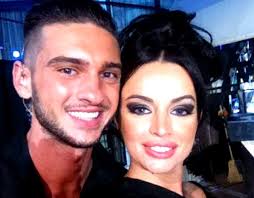 Acesta este urmat de tanarul cristian popa. Dorian Popa TalhÄƒrit In PlinÄƒ StradÄƒ I A Fost Furat Portofelul Cu Bani È™i Acte BÄƒ TatÄƒ È™tii Clar CÄƒ È›i S A InfÄƒptuit O Maradonna In Momentul In Care