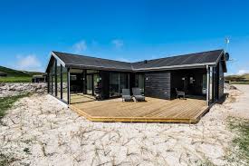 schones ferienhaus wo nicht nur die einrichtung stimmt sondern auch die terrasse und die tolle lage direkt an den dunen und de ferienhaus danemark haus ferien