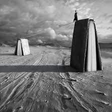 Photographer Shoots Surreal Photographs Of Fantastical Scenes Designtaxi Com Surreal Photo Manipulation Surreal Photos Surrealism Photography