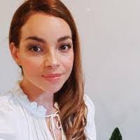 Abigail Abad's Instagram, Twitter & Facebook