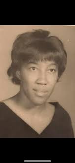 Hey Facebook family help me wish my mom Happy Mother's Day Willie Mae  Jackson. Thank you for everything that you have done for me to help me be a  successful man in