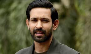 Vikrant Massey shares a big UPDATE regarding his retirement announcement