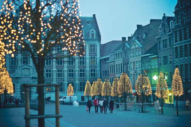 Madrid y Mercadillos de Navidad en Flandes y Países Bajos