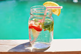 M Comme Miam Eau Vitaminee Food Detox Water Vegetables