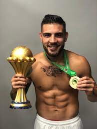 Browse 2,725 andy delort stock photos and images available, or start a new search to explore more stock photos and images. Andy Delort Auf Twitter Fierte Bonheur Vive L Algerie Tahia Djazair Lesverts Teamdz Lesfennecs 123vivalalgerie Totalafcon2019 Celebrateafrica Senalg Https T Co 1js2marrs5