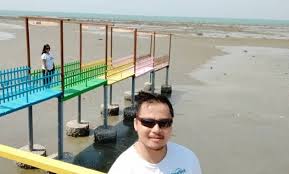 Tempat wisata di malang dan harga tiket masuk 2020 memang banyak dicari. 10 Gambar Pantai Kutang Lamongan 2021 Harga Tiket Masuk Rute Jalur Menuju Lokasi Jam Buka Jejakpiknik Com