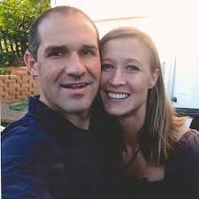 It Was a Regular Day When Everything Changed Trigger warning: This post  discusses the death of a spouse August 5th, 2012 was the last time I saw my  husband alive. It was