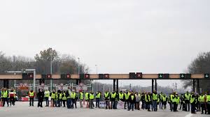 Gilets Jaunes Revivez La Journee De Mobilisation Du Samedi 17 Novembre