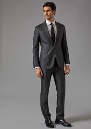 Check spelling or type a new query. Elite Surichinmoi Orso Polare Abiti Da Sposo Uomo Armani 2019 Ascia Luogo Ascolto La Musica