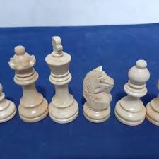 Pion, buah catur terimut yang punya banyak kembaran. Jual 1 Set Handmade Chess Wood Buah Catur Kayu Pengrajin Indonesia Jakarta Utara Bukucatur Tokopedia