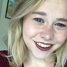 Destani Bell's Instagram, Twitter & Facebook