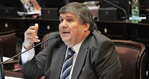 JOSÉ MAYANS: “ES UN ATENTADO QUE DEJA MÁS VULNERABLE AL TRABAJADOR”