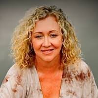 Rae Boyer's Instagram, Twitter & Facebook