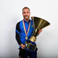 14 şubat 1992, middelfart),serie a takımlarından fc internazionale milano'da forma giyen danimarkalı millî futbolcudur. Christian Eriksen Chriseriksen8 Twitter