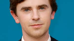Freddie Highmore Can't Tell The Difference Between Fake Bodies And Real  Actors On The Good Doctor