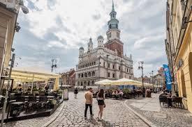 Jesteśmy dumni z najlepszych polskich produktów i tradycji. Na Starym Rynku W Poznaniu Pojawia Sie Ogrodki Gastronomiczne Sa Dwa Warunki Poznan Nasze Miasto