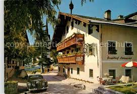 Sie liegt in der region oberpinzgau, etwa 26 kilometer von deren hauptort mittersill sowie 54 kilometer von der bezirkshauptstadt zell am see entfernt und gehört zu den nationalparkgemeinden hohe tauern Ak Ansichtskarte Wald Pinzgau Hotel Gasthof Strasser Kat Wald Im Pinzgau Nr Bx32529 Oldthing Ansichtskarten Salzburg