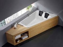 These bathtubs are fitted with provision for bubble bath, fm radio and external audio systems. Stunning Bathtubs For Two