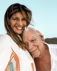 Έρικ Μπάρντον: Η Μαριάννα που τον έκανε... Ελληνα