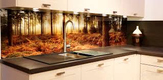 لوحات زجاجية للمطبخ 68 صورة لوحات جدارية زجاجية ألواح زجاجية عاملة